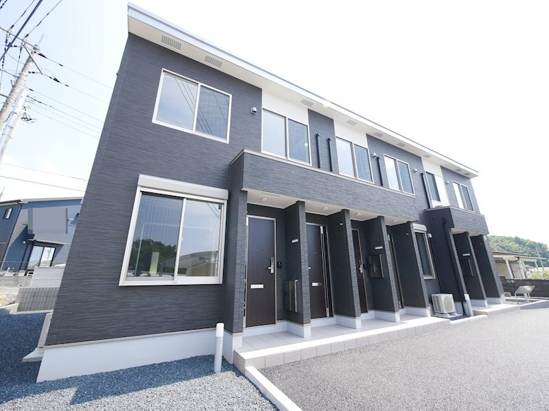 ｕｎ　ｐｏｉｒｅａｕ（アン　ポワロー）