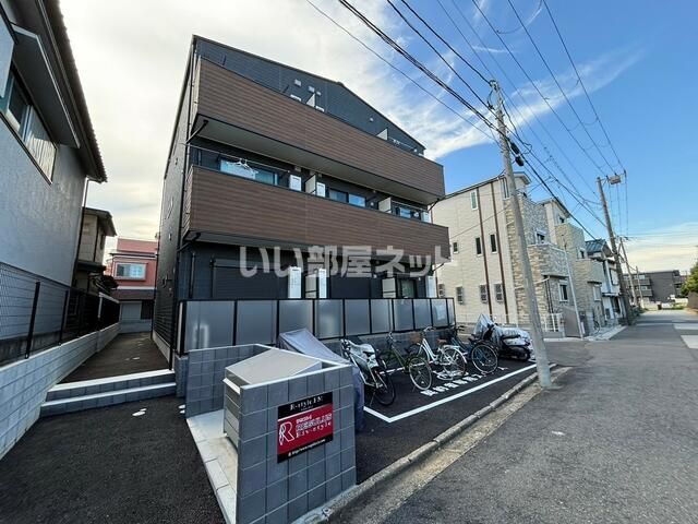 Ｒ－ｓｔｙｌｅ　ＦＭ