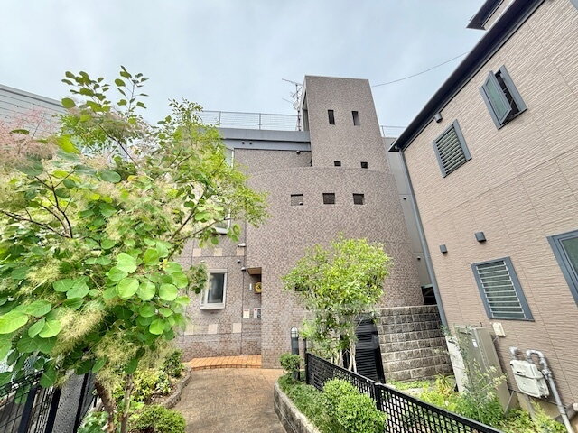 メゾンアンシャンテ
