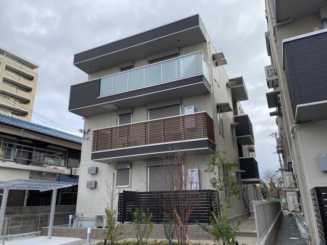 Ｄ’ｓ　安田