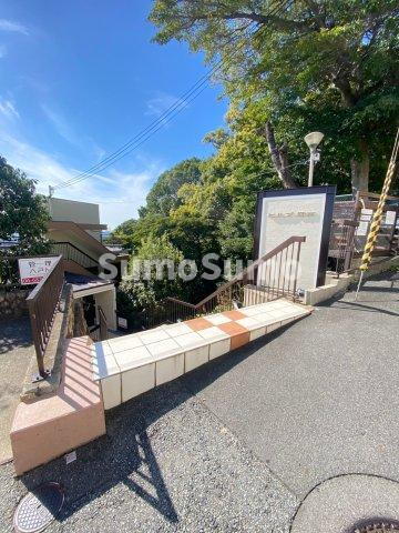 Ｈｉｌｌｓ岡本