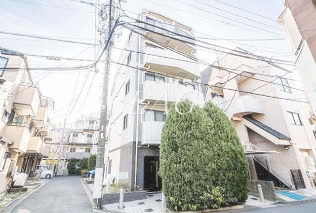 Ｌｅ　ｌｉｏｎ　Ｉｔａｂａｓｈｉ　Ｐｒｅｍｉｕｍｃｏｕｒｔ 外観です。