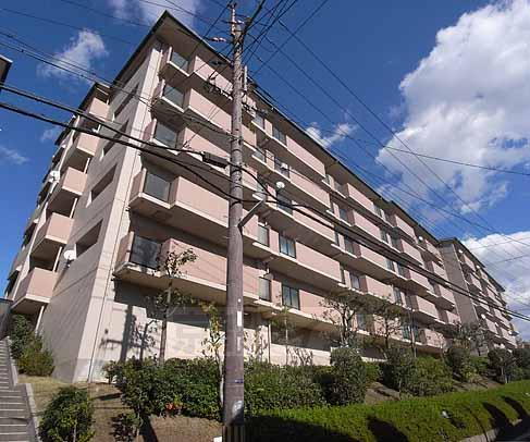 サンシティ桂坂ロイヤル参番館