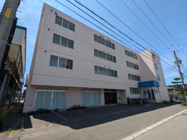 フラットフォーレストＩＩ