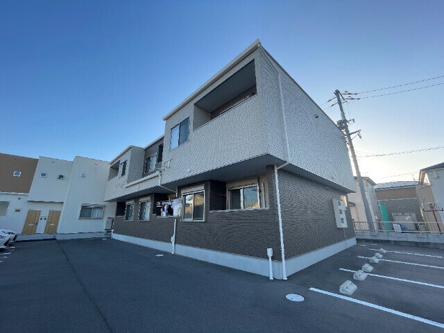 プティーシュシュ庭瀬北　北棟