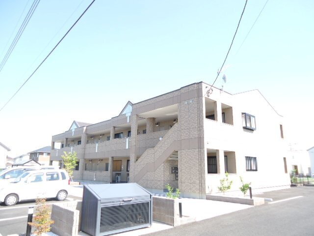 エバーエデンC 外観写真(昼)