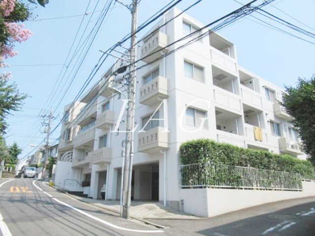 鉄飛坂マンション 外観です。