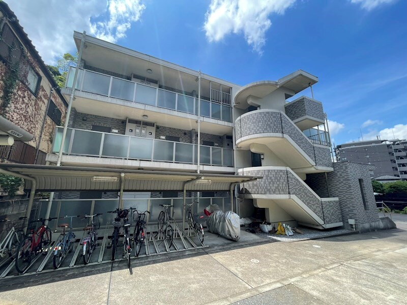 Ｍａｇｎｏｌｉａ　ｃｏｕｔ　～マグノリアコート～