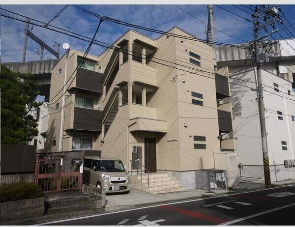 ＲＥＧＡＬＥＳＴ連坊