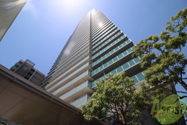 シティタワー神戸三宮 三宮駅まで徒歩４分の場所にあります。