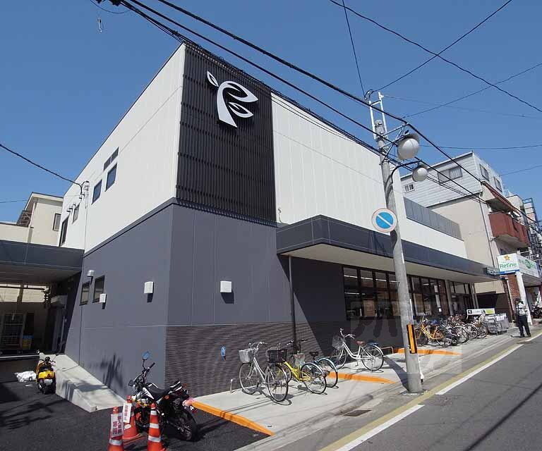 ＧＲＡＭＭ墨染　Ａ棟 フレスコ　墨染店（スーパー）まで400m
