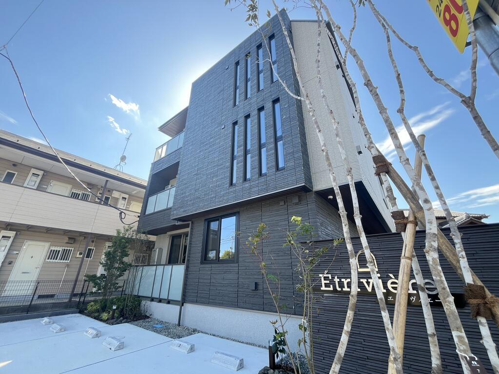 エトリヴィエール