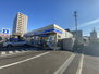 ラークヒルズステーションフロント ローソン札幌厚別中央1条店（コンビニ）まで54m