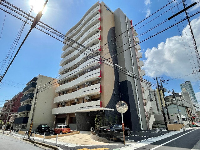 セレニテ三宮プリエ