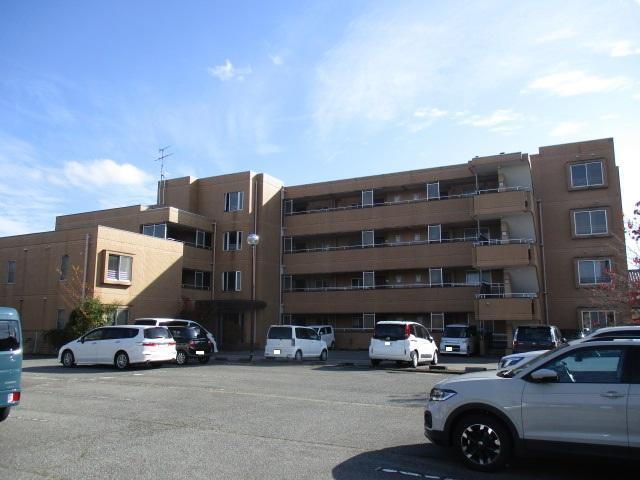 サンワロイヤル長江 外観です☆