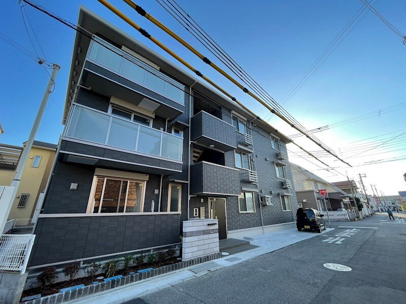 ＣＲＥＳＴ明石