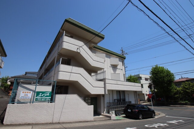 グリーンサイドヨシタカＢ