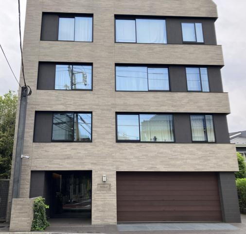 ＢＥＥＶＡＬＬＥＹ　ＹＯＹＯＧＩＵＥＨＡＲＡ