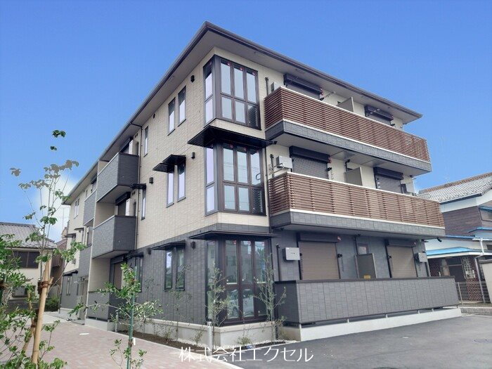 矢川駅、谷保駅徒歩圏内です。
