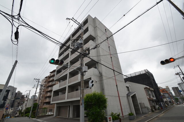 ジープラス