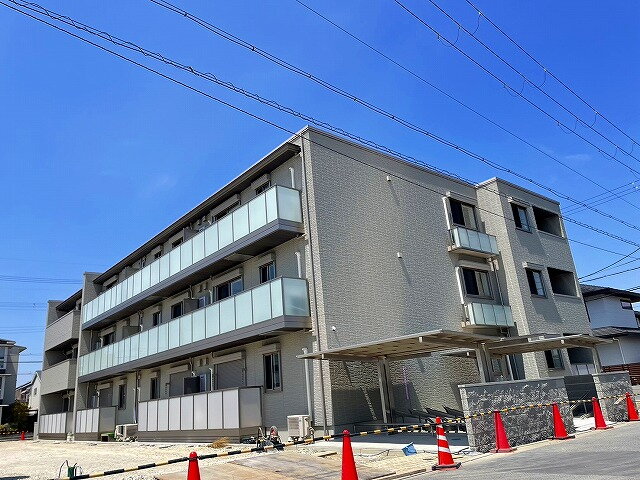ウエストメゾン大森 落ち着いた雰囲気の外観です