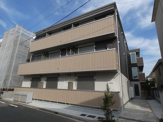 イーグルワン 2021年11月に建てられた新築アパートです♪