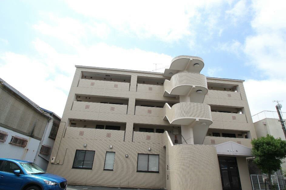 ユトリロ将監町（忠産ビル）