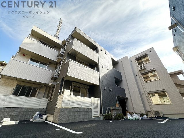 Ｒハイツ５ オートロック付きで外部からの出入りがなく安心です