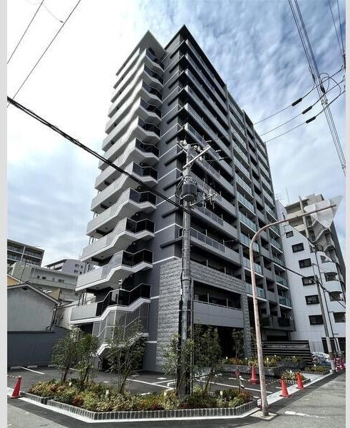 Ｓ－ＲＥＳＩＤＥＮＣＥドーム前千代崎