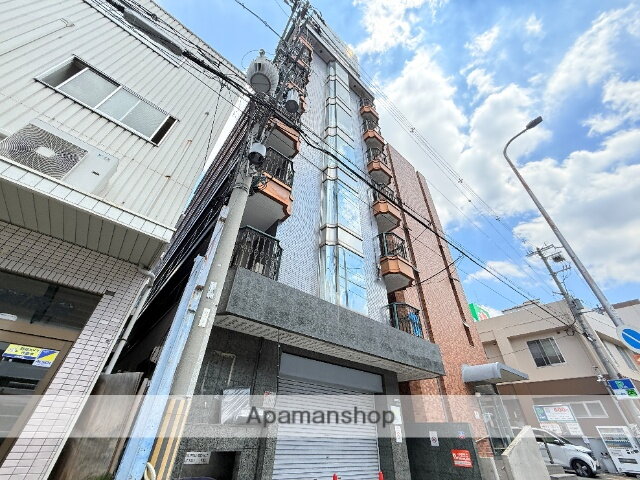 グローリア高井田