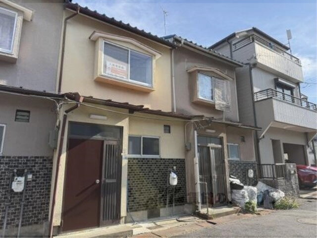 本宮２丁目２８－２貸家