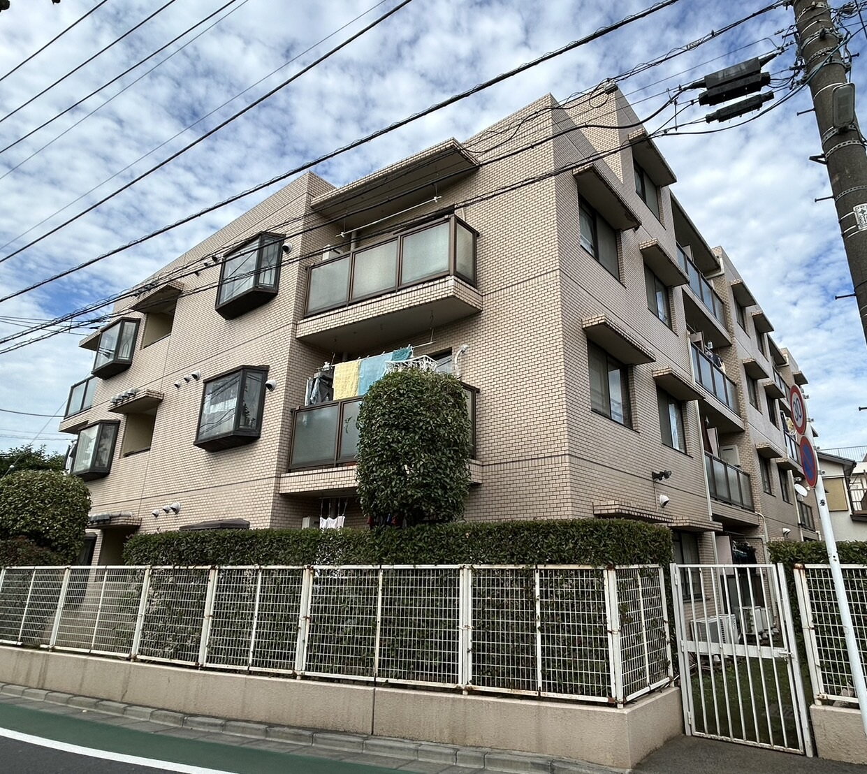 ベルヴィーユ壱番館
