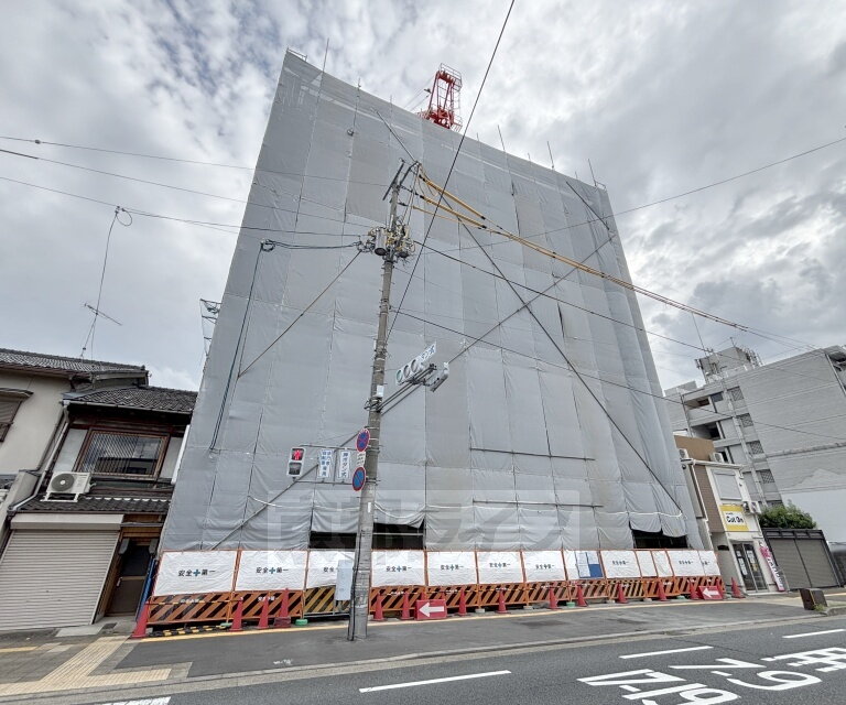 ・建築中