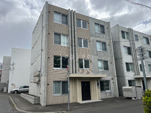 ルラーシェ中の島