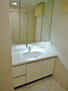 ユニーブル西荻窪　１０５号室 ワイドタイプの洗面台