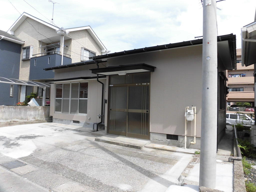 内山貸家