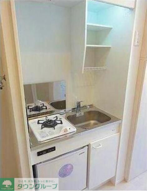 グランテリア西落合　階段下物置　ＩｏＴ　１００有　ミニ冷蔵庫