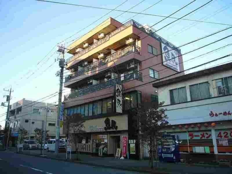 シャトーサンワ