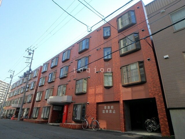 プレサント北8条 A 東区役所前駅 1K 賃貸(賃貸マンション・アパート)