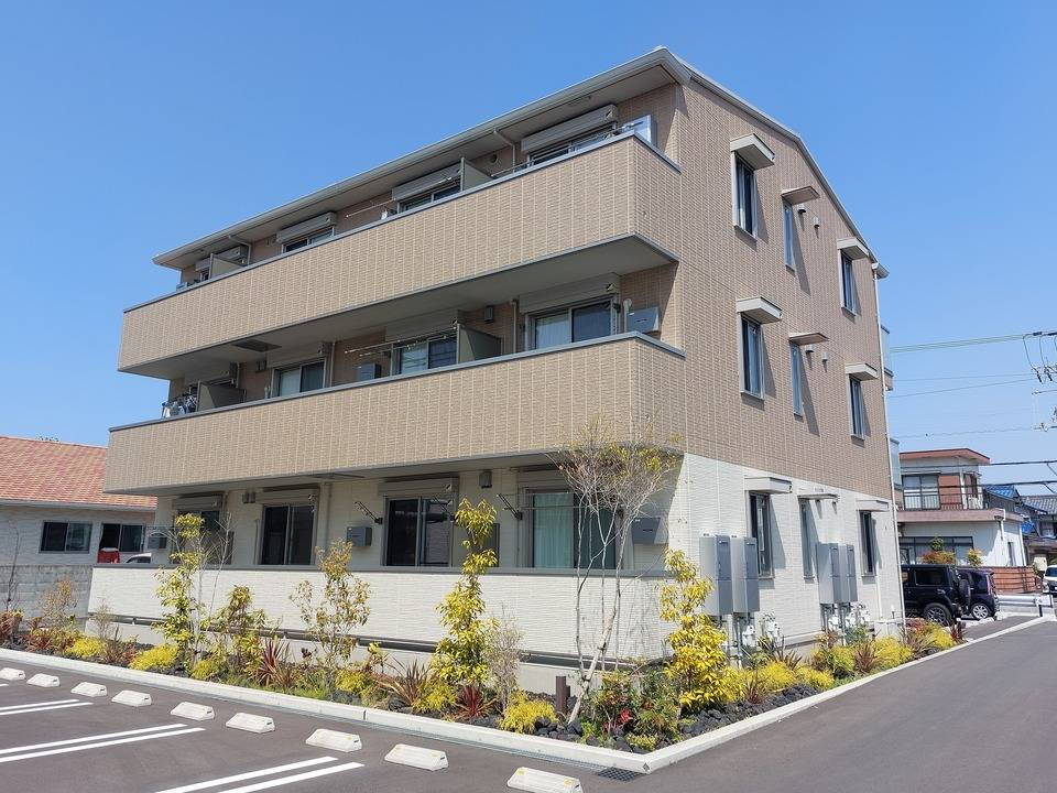 フォレスト和泉　Ａ棟 外観