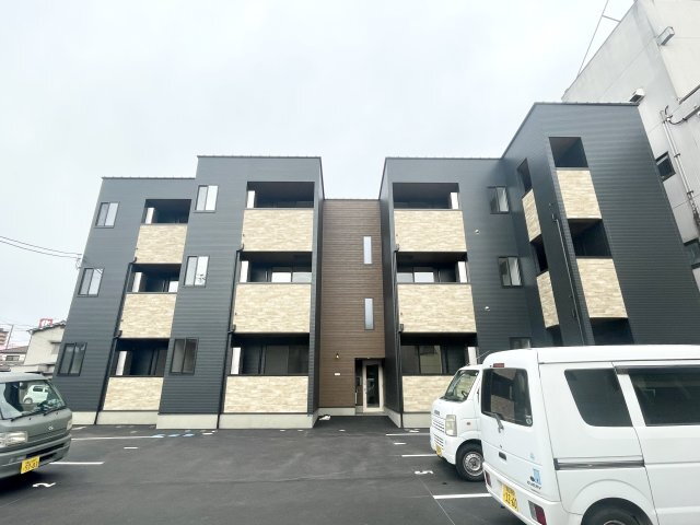 レジデンス　ラル　三吉