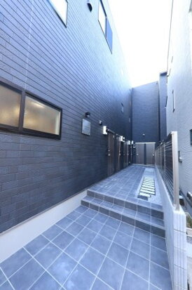 ラプティートヴィラ神楽坂　１０１号室 ★近隣に飲食店やコンビニ等あり外食やお買い物にも便利です