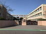 名古屋市立長良中学校（中学校）まで689m
