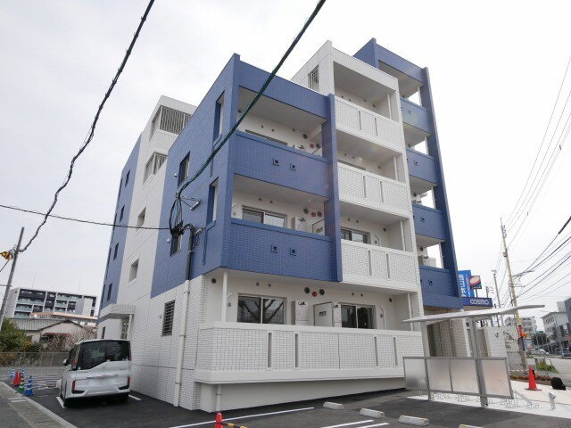 ＬＩＦＥＦＩＥＬＤ諸岡 外観