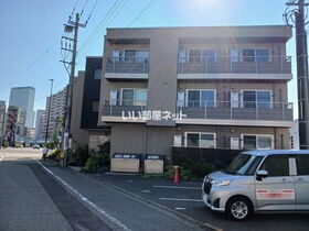 Villa CREST 福井駅 1LDK 賃貸(賃貸マンション・アパート)