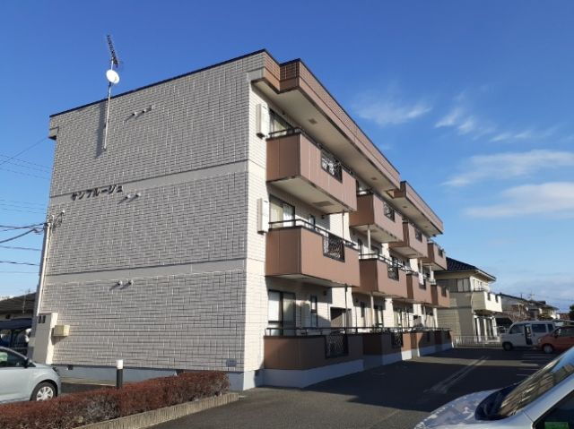 サンブルージュ