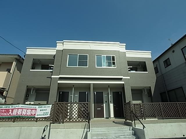 カーサ・ソラーレ きれいな外観です