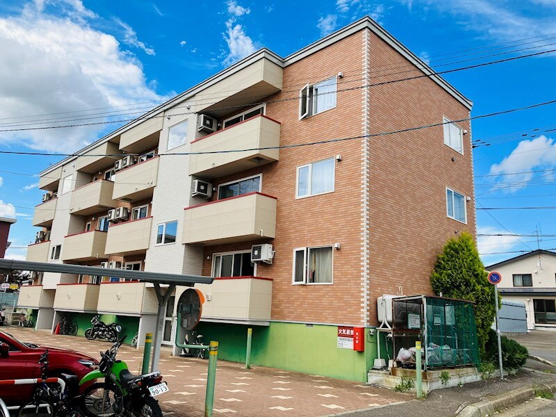 フェリーチェ・ラピュタ　Ｎ