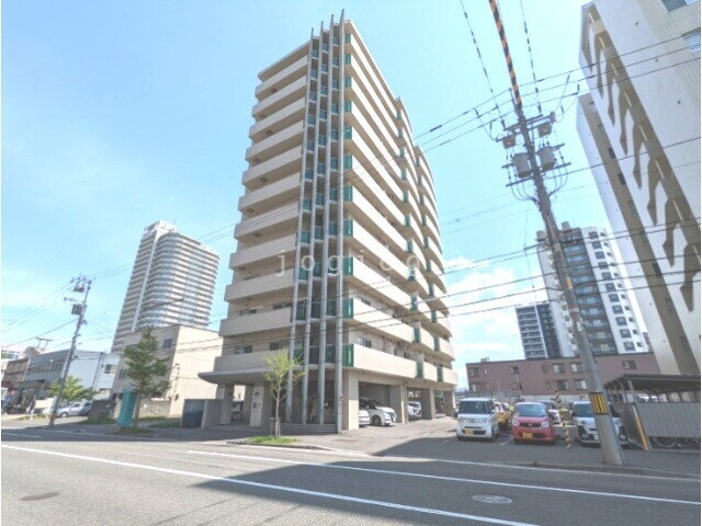 グランカーサ永山公園通　ｅａｓｔ