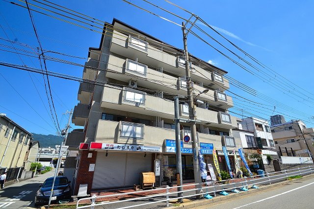 石屋川ロイヤルハイツ